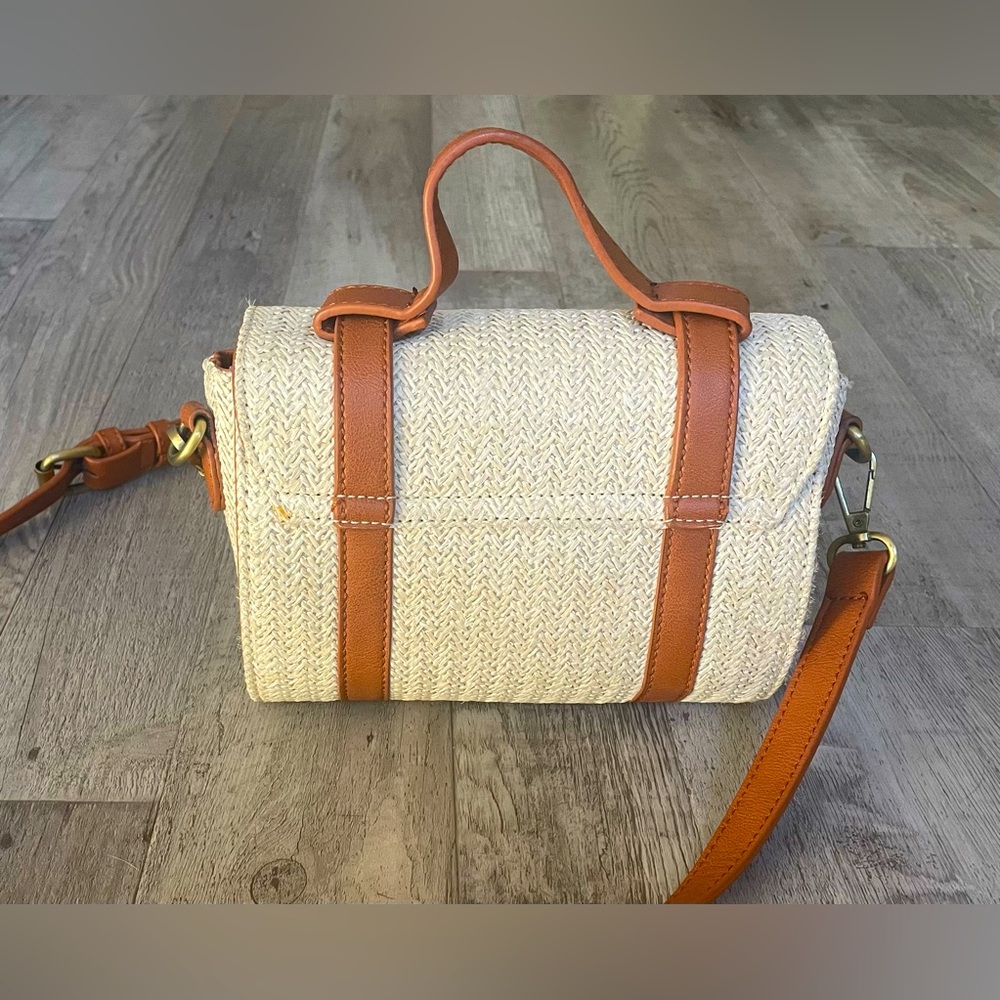Anthropology Cross Body Purse - Picture 5 of 7